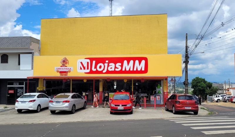 Comércio de PG abre no feriado e Lojas MM confirma atendimento com promoções
